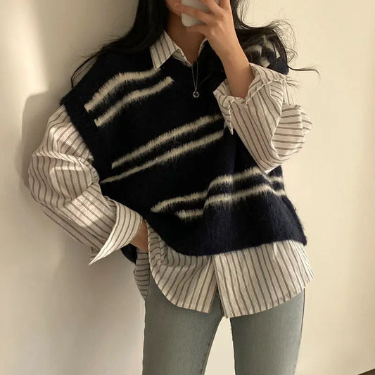 Contrast Colour Striped V-neck Wool Vest Loose Sweater CJWY1912078